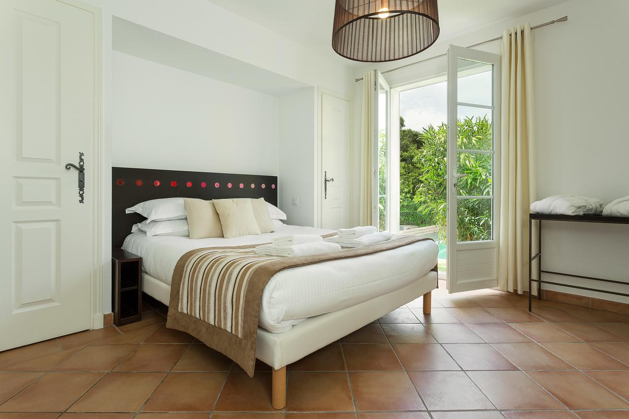 Madame Vacances Les Restanques Du Carre Beauchene Sainte-Maxime Ngoại thất bức ảnh