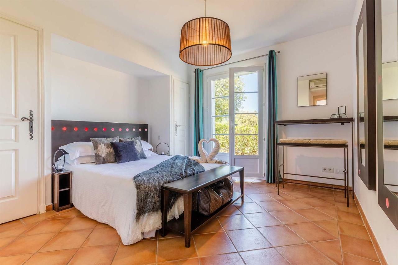 Madame Vacances Les Restanques Du Carre Beauchene Sainte-Maxime Ngoại thất bức ảnh